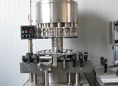 wine corking machine