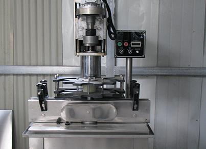 wine packing machine